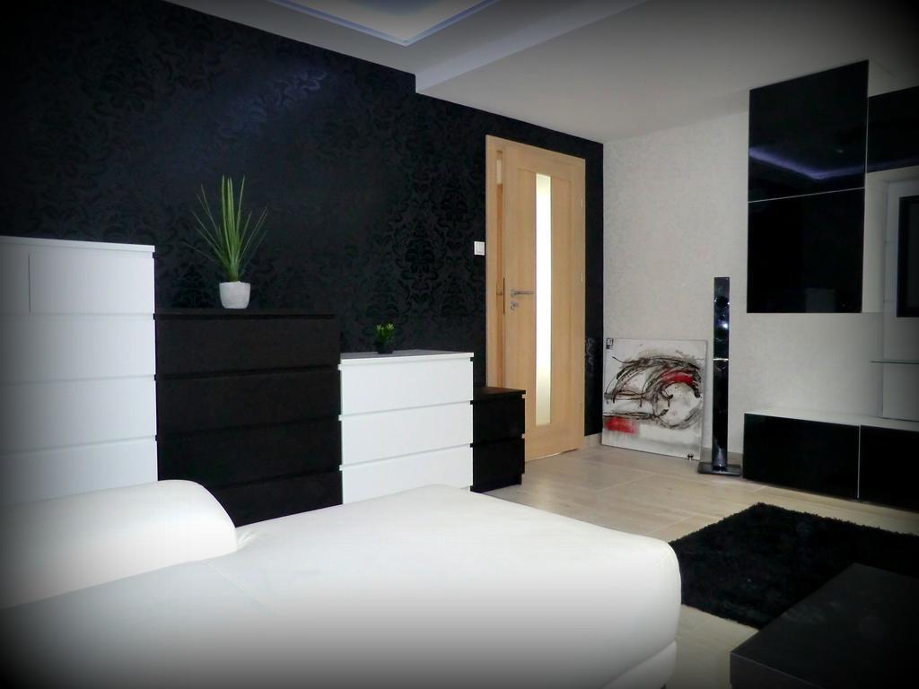 Villapark Pleasure Apartment Balatonfured Phòng bức ảnh